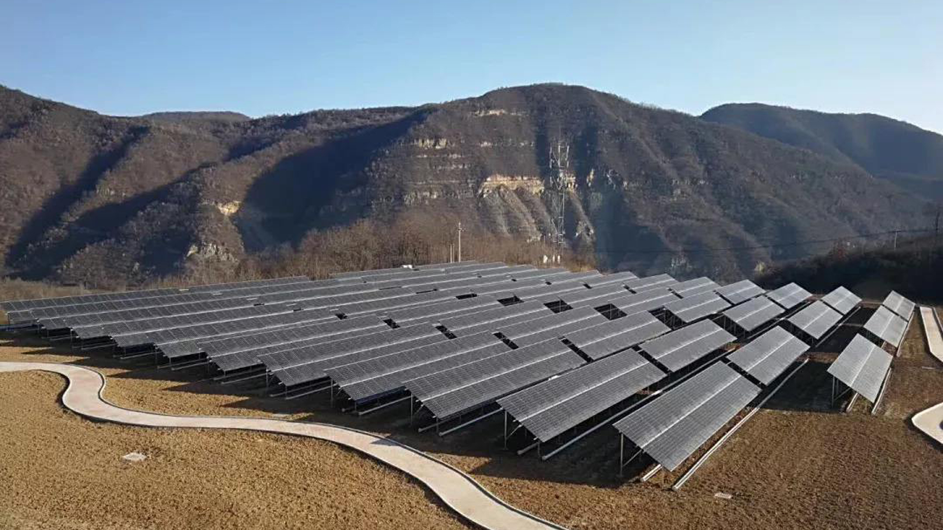 光伏發(fā)電的成本與投資 從設備到回報的全面解析